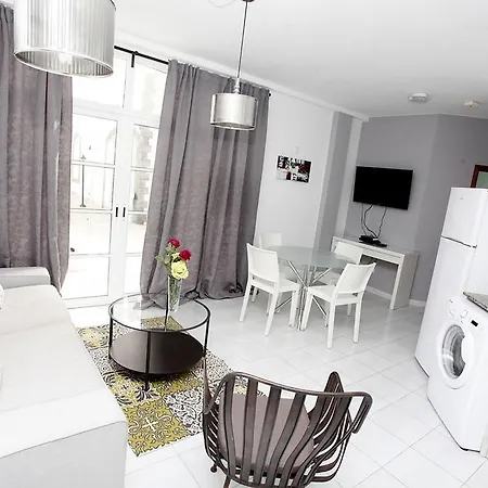 Apartamento Nora House With Pool Only 500m To Sea *